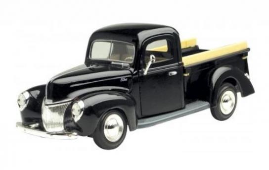 Motormax 1/24 1940 Ford Pick Up - Black image