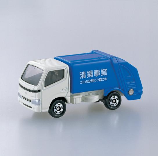 Tomica Toyota Dyna Refuse Truck No.45 image