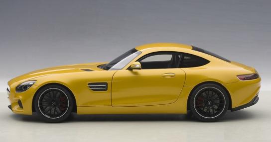 AUTOart 1/18 Mercedes Benz AMG GT S Yellow image