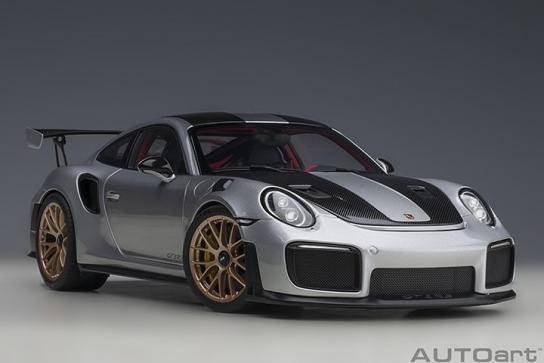 AUTOart 1/18 Porsche 911 GT2 RS - Silver image