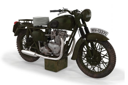 Corgi 1/12 Triumph TR6 Trophy (Weathered) - The Great Escape image