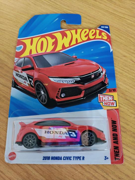 Hot Wheels 2018 Honda Civic Type R Red image