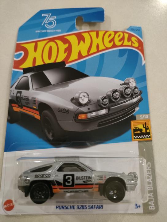 Hot Wheels Porsche 928S Safari image