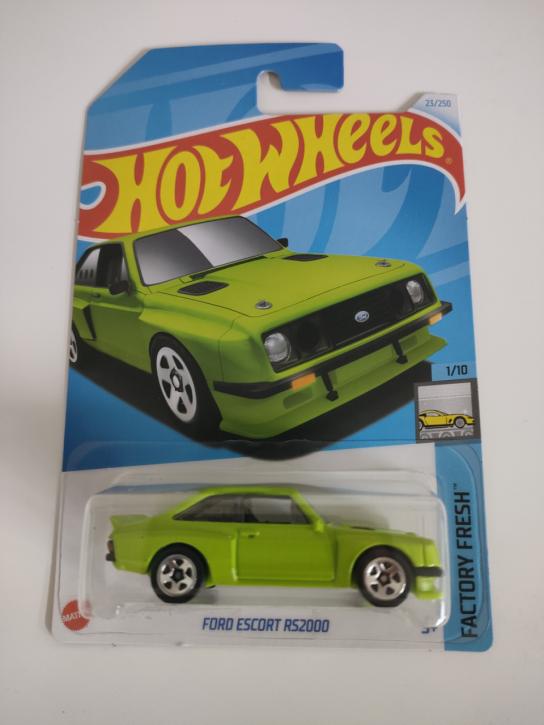 Hot Wheels Ford Escort RS2000 Green image