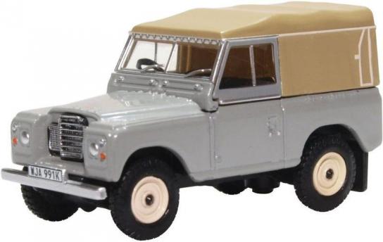 Oxford 1/76 Land Rover Series III Canvas image