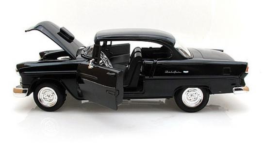 Motormax  1/18 1955 Chevy Bel Air Coupe with Hood Scoop Black  image