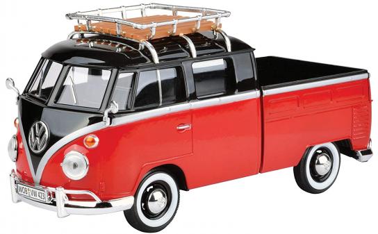 Motormax 1/24 Volkswagen Type 2 (T1) Pickup with Roof Rack Black/Ruby Red  image
