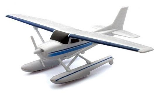 New Ray 1/42 Cessna 172 Skyhawk with Float Kit image