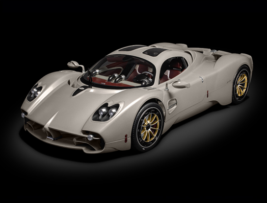 Pocher 1/8 Pagani Utopia Kit image