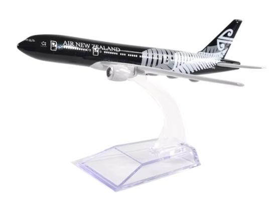 DModels 1/400 Boeing 777 Air New Zealand with Stand image