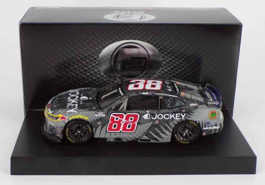 Lionel Racing 1/24 Chevrolet NASCAR #88 Silver Fern Livery Elite - Van Gisbergen image