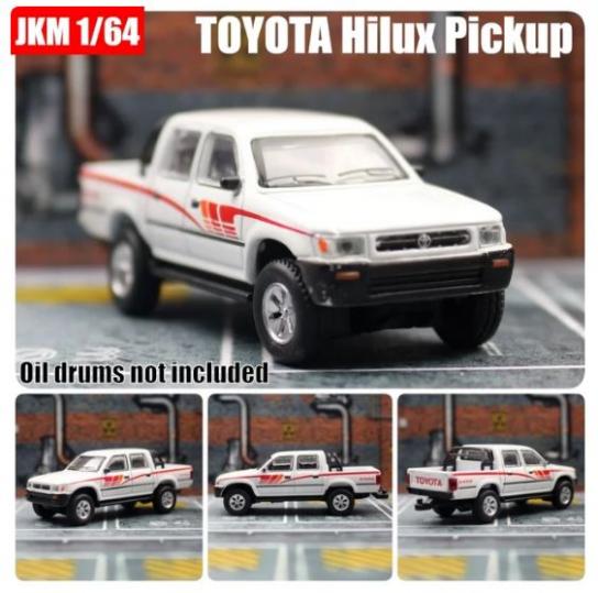DModels 1/64 Toyota Hilux White with Stripe image