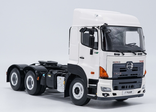 GAC 1/24 Hino 700 Truck Tractor Unit image